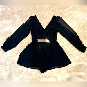 A’gaci Split Sleeve Romped with Hold Belt